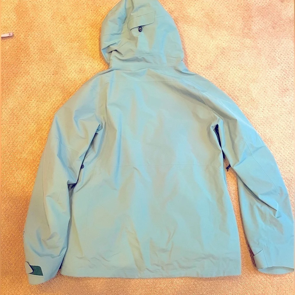 Men's Burton [ak] GORE‑TEX Jacket size M - Picture 6 of 8